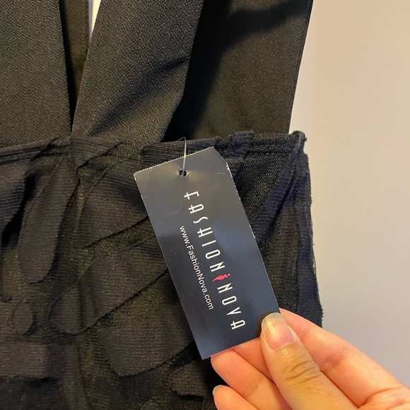 Aviah Dress - black - Picture 6 of 8